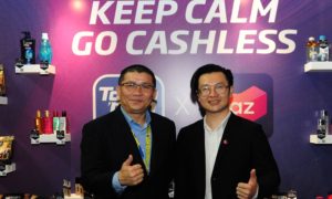 Ignatius Ong, CEO of TNG Digital Sdn Bhd with Leo Chow, CEO of Lazada Malaysia at the collaboration announcement between Touch ‘n Go eWallet and Lazada Malaysia